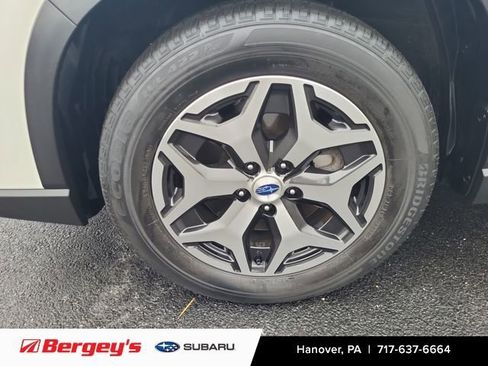 Used 2021 Subaru Forester Premium image 20