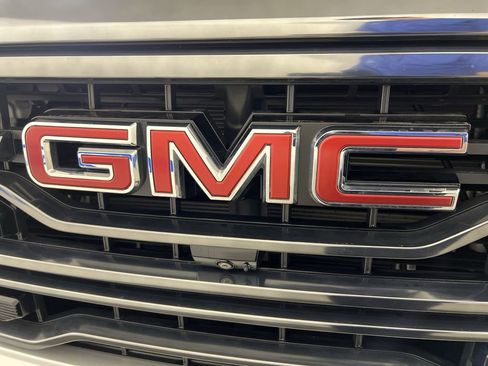 Used 2022 GMC Sierra 1500 AT4 w/ AT4 Premium Package image 31