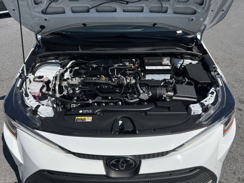 Used 2023 Toyota Corolla LE image 33