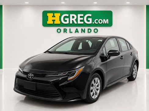 Used 2024 Toyota Corolla LE FWD image 4