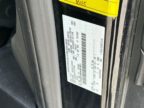 Used 2023 Ford Transit 350 XLT image 35