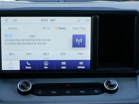 Used 2023 Ford Maverick Lariat w/ Lariat Luxury Package image 28