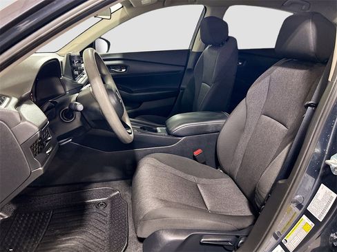 Used 2023 Honda Accord LX image 16