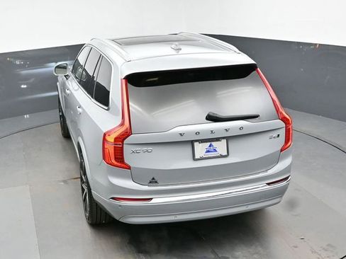 Used 2025 Volvo XC90 B6 Plus image 48