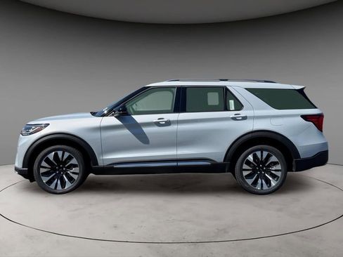 New 2026 Ford Explorer Platinum AWD/4WD image 2