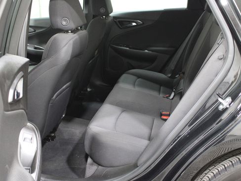 Used 2022 Chevrolet Malibu RS image 20