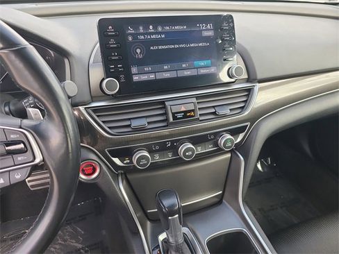 Used 2022 Honda Accord Sport image 30