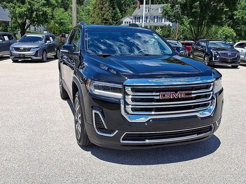 Used 2023 GMC Acadia SLE w/ Driver Convenience Package AWD/4WD image 3
