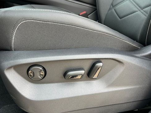 New 2026 Volkswagen Atlas SE AWD/4WD image 11