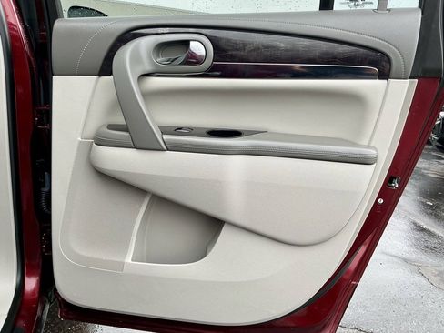 Used 2016 Buick Enclave Leather image 25
