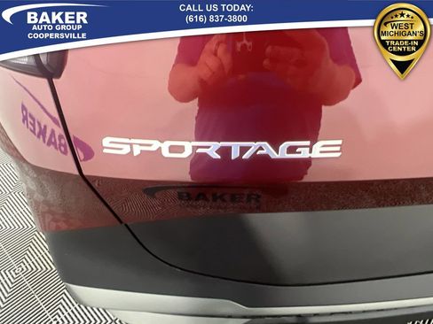 Used 2023 Kia Sportage X-Line image 32