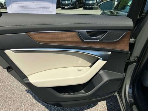 Used 2025 Audi A6 3.0T Premium image 29