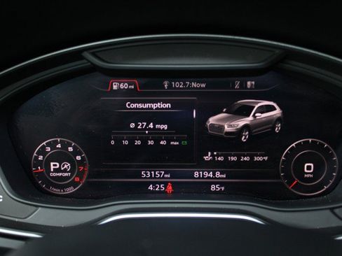 Used 2018 Audi Q5 2.0T Premium Plus w/ Premium Plus Package AWD/4WD image 17