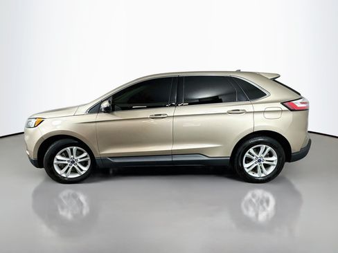 Used 2020 Ford Edge SEL w/ Convenience Package AWD/4WD image 4