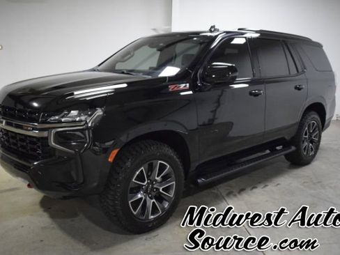 Used 2022 Chevrolet Tahoe Z71 w/ Z71 Off-Road Package image 1