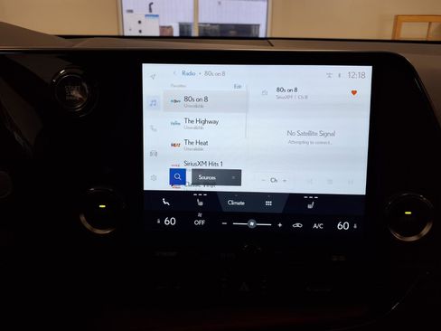 Used 2023 Lexus NX 250 FWD w/ Towing Package (2000 Lbs) image 23