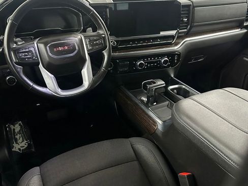 Used 2024 GMC Sierra 1500 Elevation w/ Preferred Package AWD/4WD image 24