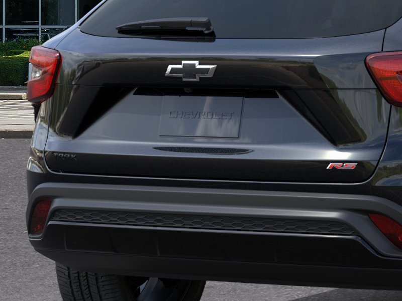 Used 2026 Chevrolet Trax RS FWD image 14