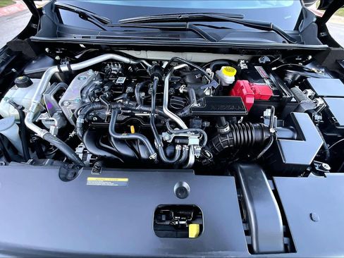 Certified 2025 Nissan Sentra SV image 31