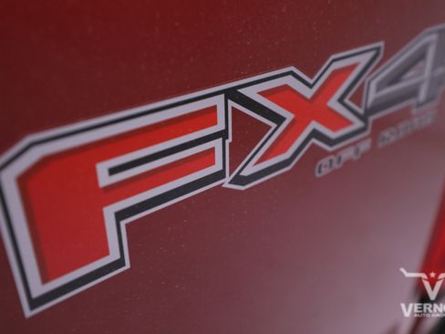 Used 2023 Ford F250 Lariat w/ Lariat Ultimate Package image 39