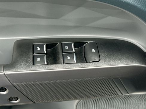 New 2026 Ford Maverick XL image 16