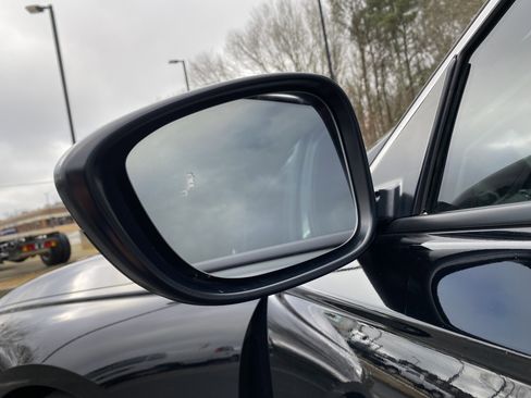 Used 2024 Honda Accord Sport image 38