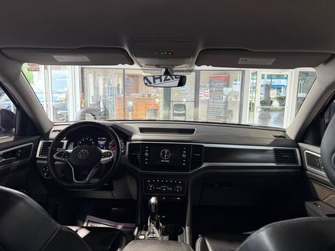 Used 2021 Volkswagen Atlas SE FWD image 24