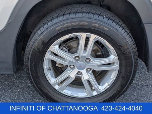 Used 2019 GMC Terrain SLE w/ Driver Convenience Package FWD image 31