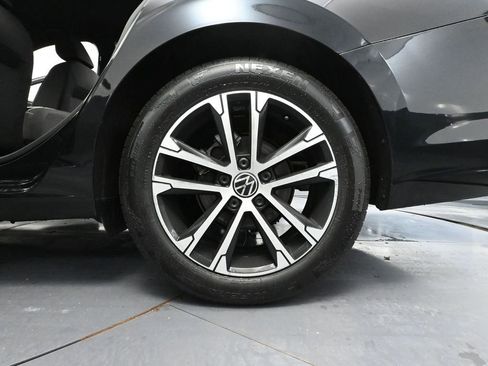 Used 2023 Volkswagen Jetta Sport image 13