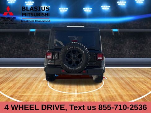 Used 2023 Jeep Wrangler Unlimited w/ Cold Weather Group image 5