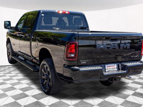 New 2026 RAM 3500 Big Horn AWD/4WD image 17