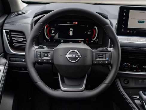 New 2026 Nissan Rogue Platinum AWD/4WD image 12