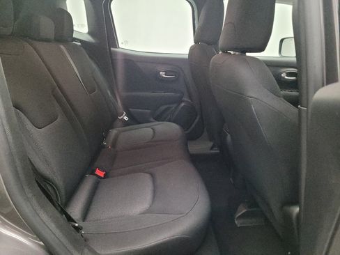 Used 2021 Jeep Renegade Sport FWD image 19