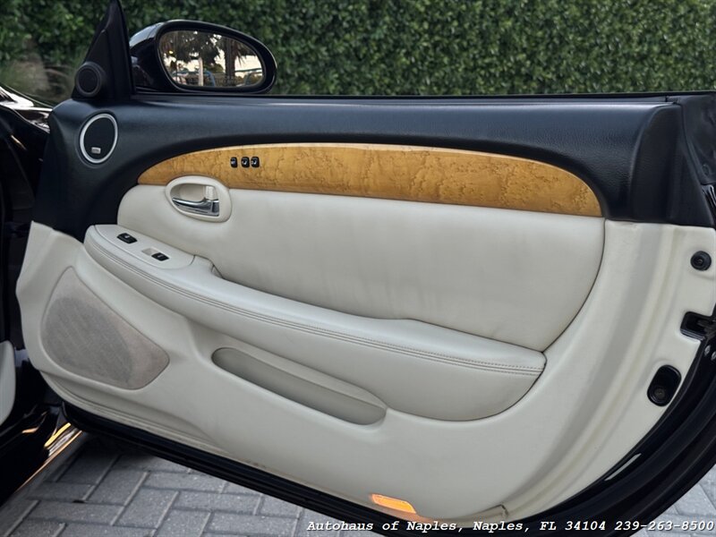 Used 2002 Lexus SC 430 Convertible RWD image 31