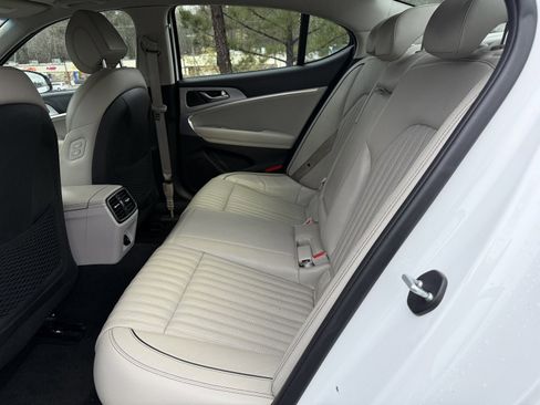 Used 2020 Genesis G70 3.3T w/ Elite Package image 39