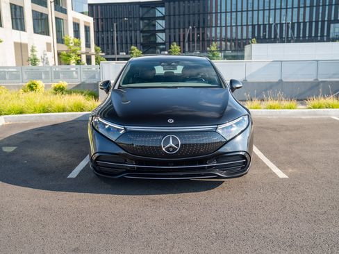 Used 2022 Mercedes-Benz EQS 450+ Sedan image 6