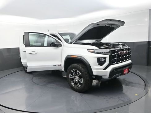 Used 2024 GMC Canyon AT4 w/ AT4 Premium Package image 52