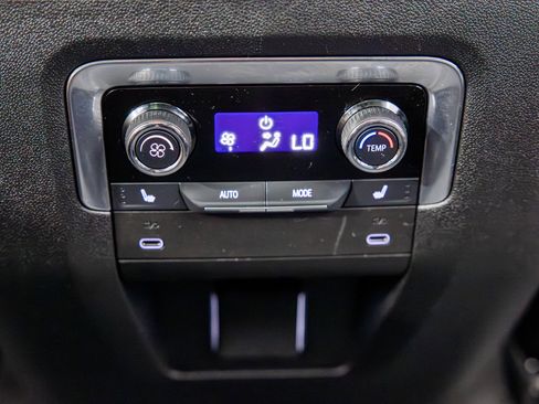 Used 2025 Chevrolet Tahoe RST w/ Comfort Package AWD/4WD image 42