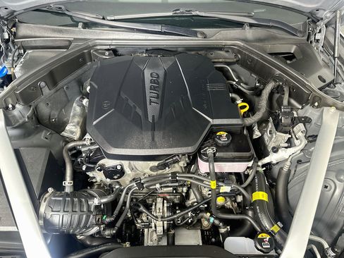 Used 2025 Genesis G70 2.5T AWD/4WD image 34