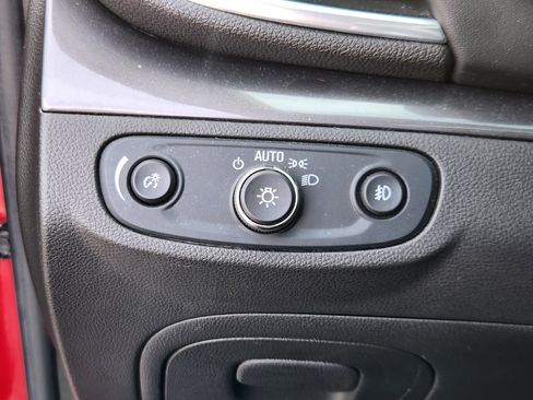 Used 2017 Buick Encore Sport Touring image 25