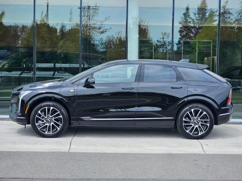 New 2026 Cadillac Optiq Sport 1 AWD/4WD image 2