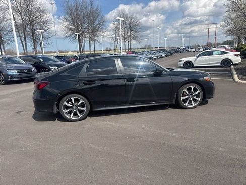 Used 2025 Honda Civic Sport image 12