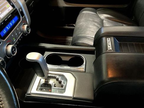 Used 2018 Toyota Tundra SR5 image 19