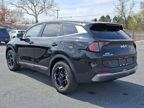 New 2026 Kia Sportage EX image 4