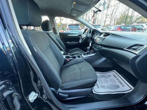 Used 2018 Nissan Sentra S image 10