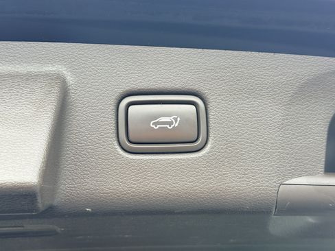 Used 2022 Kia Telluride SX w/ Towing Package FWD image 20