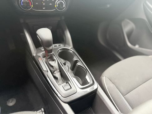 Used 2025 Chevrolet TrailBlazer LT image 28