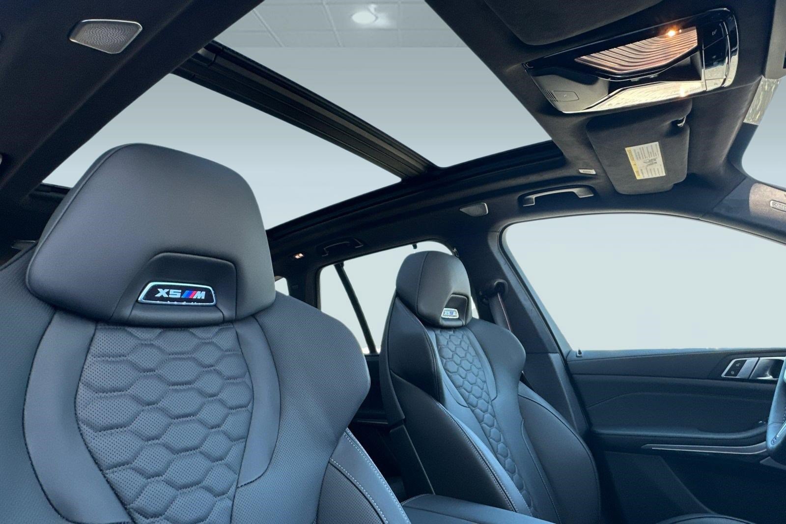 New 2026 BMW X5 M Competition w/ Executive Package AWD/4WD image 23