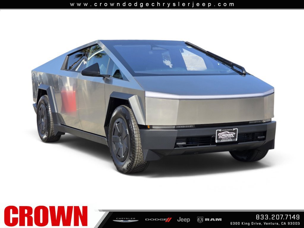 Used 2024 Tesla Cybertruck AWD Crew Cab image 12