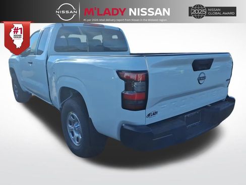 New 2026 Nissan Frontier S image 5